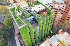 ¿Sabías que el jardín vertical más grande del mundo está en Sudamérica? | Informe Construccion